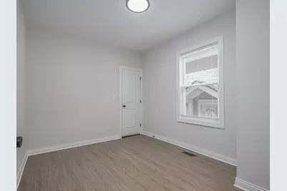 8411 S Throop Street, Chicago, IL 60620 - Photo 7
