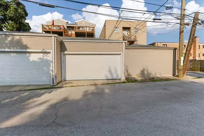 7028 N Ridge Boulevard #2S, Chicago, IL 60645 - Photo 23