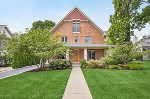 420 N Lincoln St, Hinsdale, IL 60521 - Photo 1