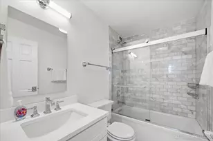 1516 N State Pkwy, Chicago, IL 60610 - Photo 13