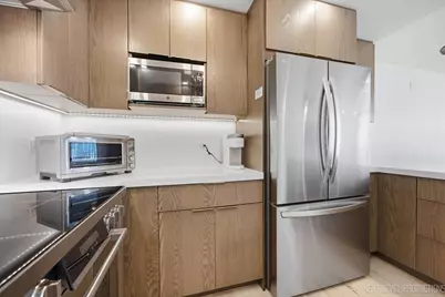 1516 N State Parkway #8C, Chicago, IL 60610 - Photo 9