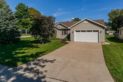 705 10th Avenue, Colona, IL 61241 - Photo 1