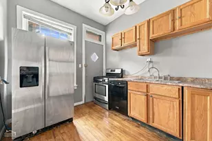 4540 N Sheridan Rd, Chicago, IL 60640 - Photo 7