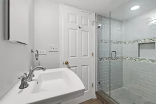 9N075 Rte 59, Elgin, IL 60120 - Photo 15