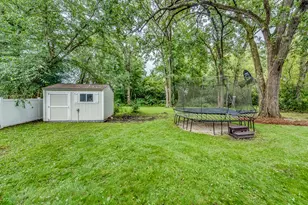 550 Meadowview Dr, Wauconda, IL 60084 - Photo 21