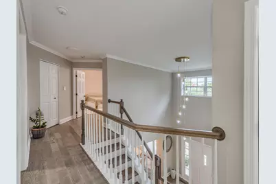 550 Meadowview Drive, Wauconda, IL 60084 - Photo 9
