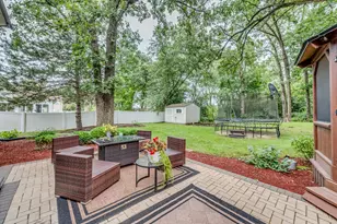 550 Meadowview Dr, Wauconda, IL 60084 - Photo 19