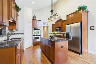 24913 Thornberry Dr, Plainfield, IL 60544 - Photo 11