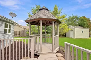 4025 Stormy Dr, Kansasville, WI 53139 - Photo 31