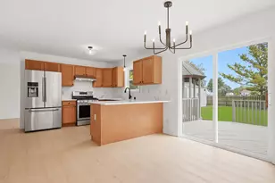 4025 Stormy Dr, Kansasville, WI 53139 - Photo 9