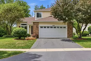 1422 Almaden Ln, Gurnee, IL 60031 - Photo 1