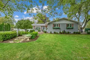 39W440 Campton Hills Dr, Campton Hills, IL 60175 - Photo 5