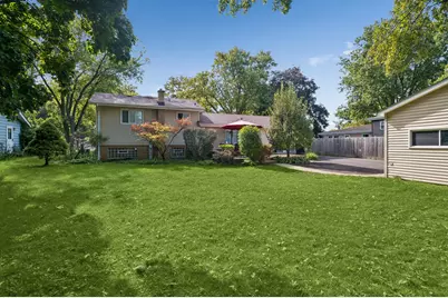 [Address not provided], Wheaton, IL 60187 - Photo 25