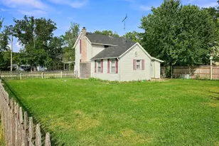 321 N Cottage St, Rockton, IL 61072 - Photo 3