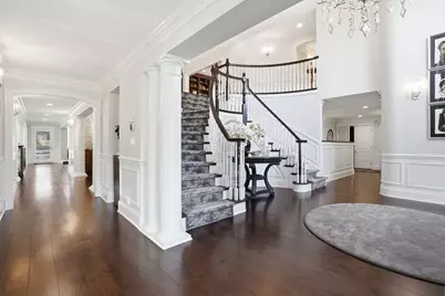 1877 Banbury Road, Inverness, IL 60067 - Photo 5