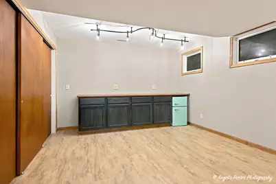 5104 E Lake Shore Drive, Wonder Lake, IL 60097 - Photo 29