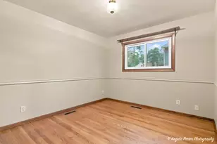 5104 E Lake Shore Dr, Wonder Lake, IL 60097 - Photo 25