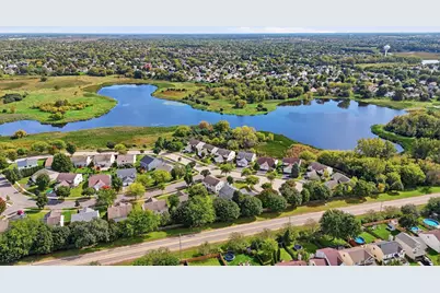 2813 Impressions Drive, Lake in the Hills, IL 60156 - Photo 25