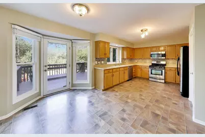 250 Knoll Street, Wheaton, IL 60187 - Photo 13