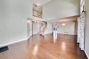 250 Knoll St, Wheaton, IL 60187 - Photo 5