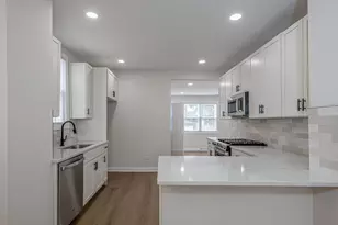25 E 117th Pl, Chicago, IL 60628 - Photo 7