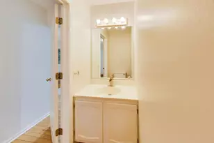 1120 Sumner Cir, Gurnee, IL 60031 - Photo 15