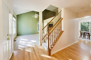 1120 Sumner Cir, Gurnee, IL 60031 - Photo 3
