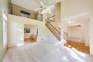 1120 Sumner Cir, Gurnee, IL 60031 - Photo 5