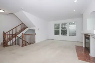 1245 Tuscany Dr, Streamwood, IL 60107 - Photo 3