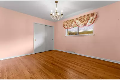[Address not provided], Riverside, IL 60546 - Photo 17