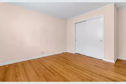 [Address not provided], Riverside, IL 60546 - Photo 13