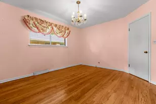 88 Pine Ave, Riverside, IL 60546 - Photo 15