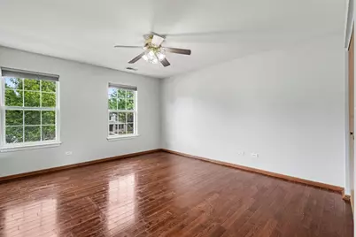 2811 Skylane Drive, Naperville, IL 60564 - Photo 9