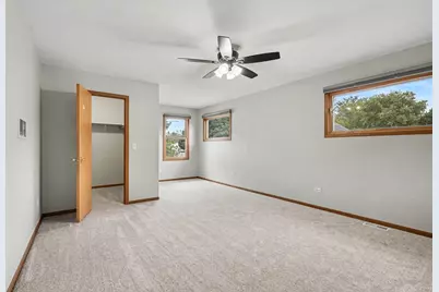 2811 Skylane Drive, Naperville, IL 60564 - Photo 11