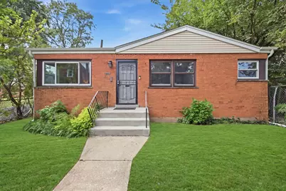 9810 S Loomis Street, Chicago, IL 60643 - Photo 1