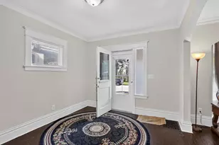 320 Napoleon St, Rockford, IL 61103 - Photo 5