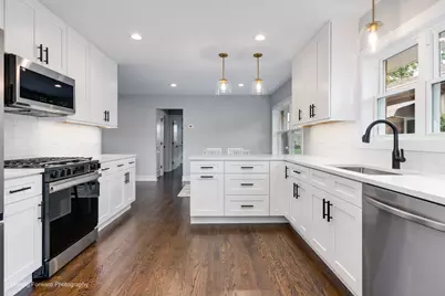 725 Hull Avenue, Westchester, IL 60154 - Photo 13