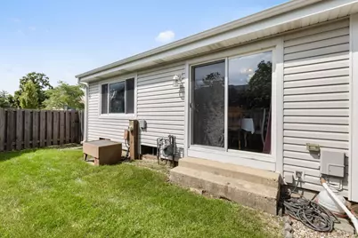 337 E Roland Drive, Glendale Heights, IL 60139 - Photo 15