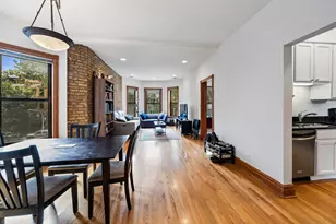 846 W Newport Ave, Chicago, IL 60657 - Photo 7