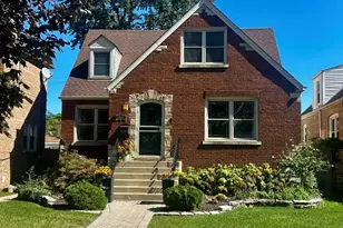 10711 S Artesian Ave, Chicago, IL 60655 - Photo 3