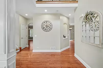 911 E Butterfield Circle, Shorewood, IL 60404 - Photo 3