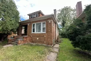 8253 S Kimbark Ave, Chicago, IL 60619 - Photo 1