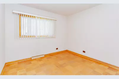 255 W Walnut Avenue, Des Plaines, IL 60016 - Photo 15