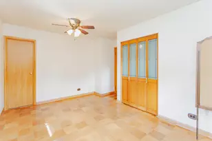 255 W Walnut Ave, Des Plaines, IL 60016 - Photo 13