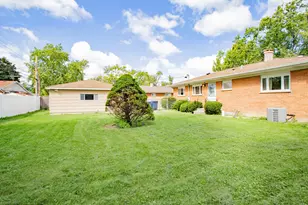 255 W Walnut Ave, Des Plaines, IL 60016 - Photo 33