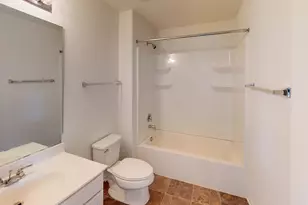 1281 Comiskey Ave, North Aurora, IL 60542 - Photo 15