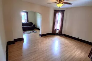 426 Pine St, Kewanee, IL 61443 - Photo 11