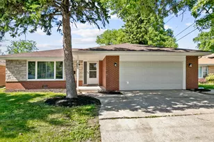 936 E 170th St, South Holland, IL 60473 - Photo 1