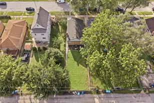 12343 S Lincoln St, Calumet Park, IL 60827 - Photo 15
