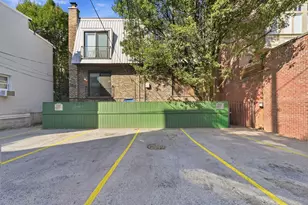 1915 N Cleveland Ave, Chicago, IL 60614 - Photo 23